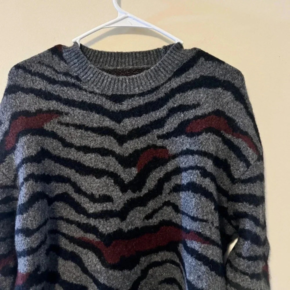 NWOT All Saints Tora Tiger Stripe Wool/Yak blend Crew - SIZE XS - Picture 5 of 8